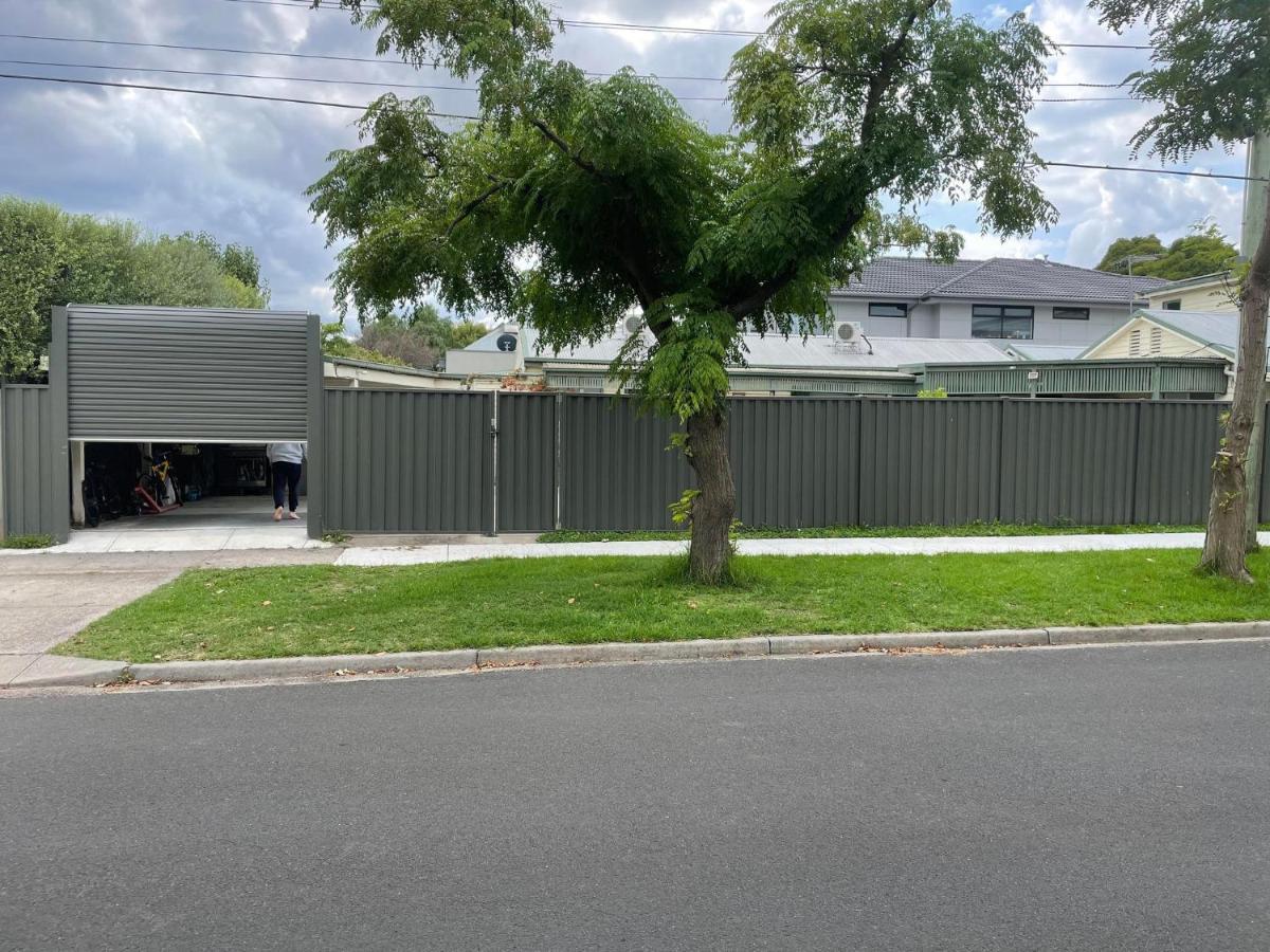 Oakleigh Private Unit Villa Luaran gambar