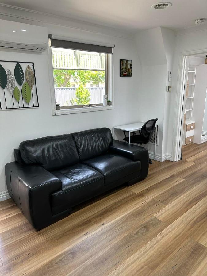 Oakleigh Private Unit Villa Luaran gambar